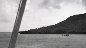 Σφουγγαράδες έξω από τα Αντικύθηρα (1900-1901) [Φωτογραφικό αρχείο ΕΑΜ]. Γυάλινο αρνητικό αρ. ευρ. 1.Β1.2.4